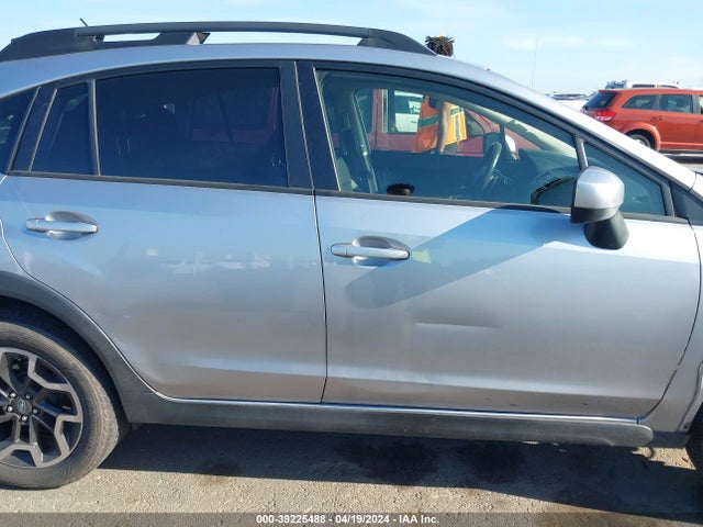 Subaru Crosstrek 2.0i Premium 2017 JF2GPABC0H8216677 Image 14