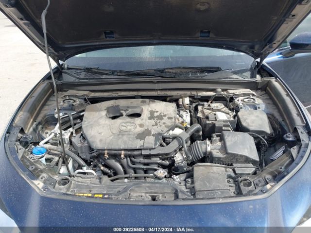 3MVDMBAM8PM541905 Mazda Cx-30 2.5 S