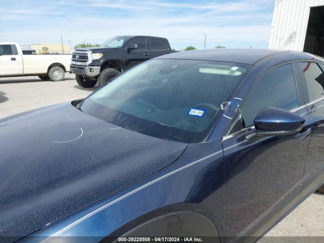 3MVDMBAM8PM541905 Mazda Cx-30 2.5 S