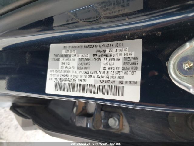 3MVDMBAM8PM541905 Mazda Cx-30 2.5 S
