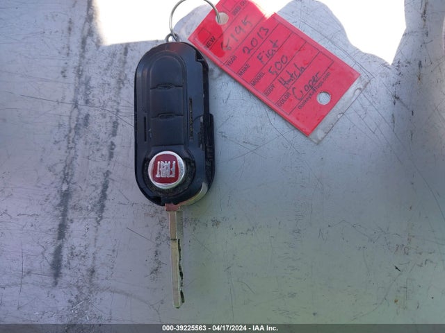 2013 FIAT 500 3C3CFFAR4DT674211 Photo 10