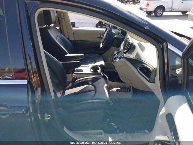 Chrysler Pacifica Touring L 2023 2C4RC1BG4PR537288 Image 5