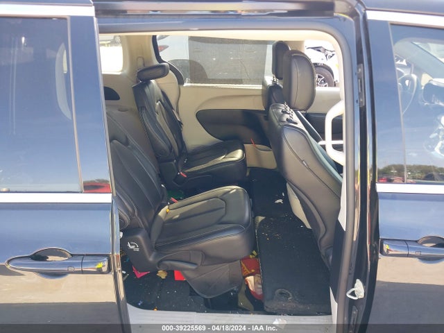 Chrysler Pacifica Touring L 2023 2C4RC1BG4PR537288 Image 8