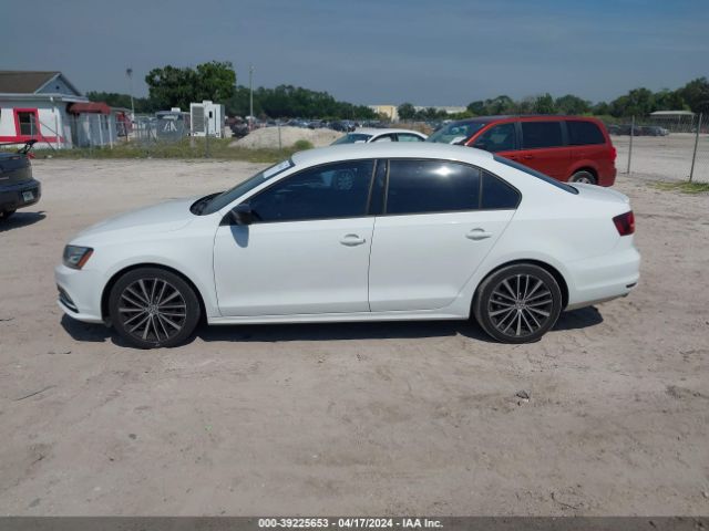 3VWD17AJ5GM344166 Volkswagen Jetta 1.8t Sport