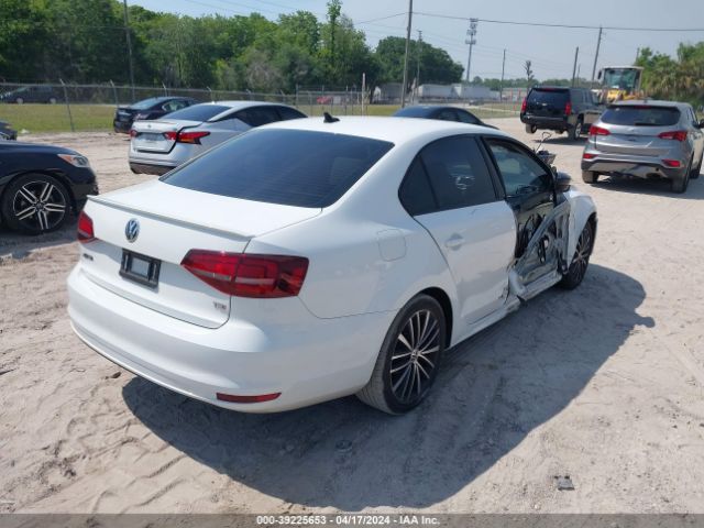 3VWD17AJ5GM344166 Volkswagen Jetta 1.8t Sport