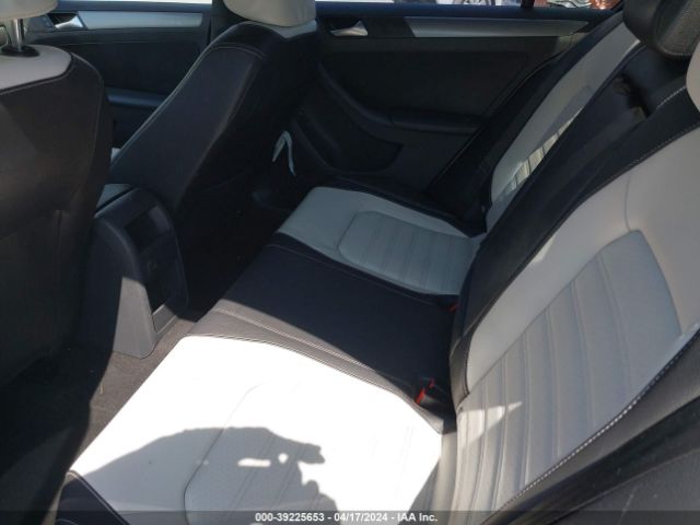 3VWD17AJ5GM344166 Volkswagen Jetta 1.8t Sport