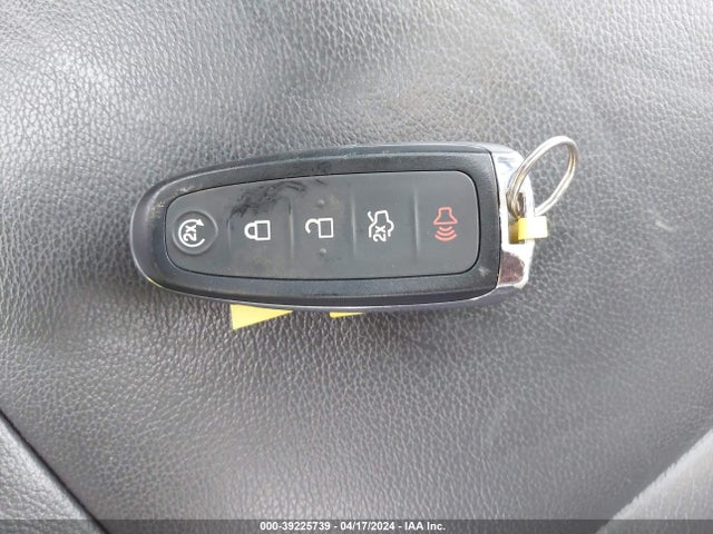 Ford Escape Titanium 2016 1FMCU0J9XGUB91472 Image 11