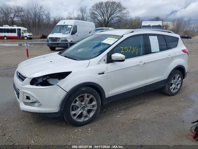 Ford Escape Titanium 2016 1FMCU0J9XGUB91472 Image 2