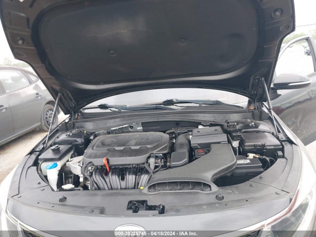 KIA Optima Lx 2018 5XXGT4L36JG262950 Image 10