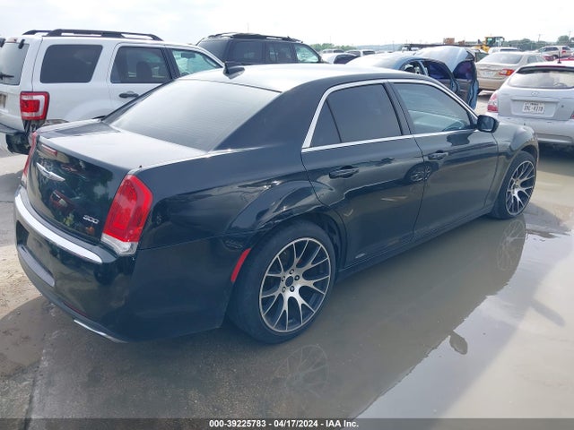 Chrysler 300 Limited 2015 2C3CCAAG1FH802068 Image 4