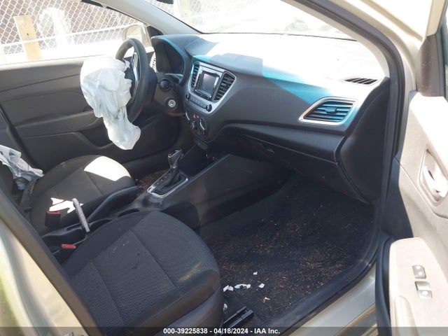 Hyundai ACCENT SE 2018 3KPC24A37JE024201 Image 5