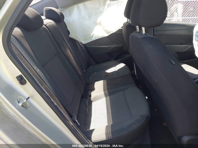 Hyundai ACCENT SE 2018 3KPC24A37JE024201 Image 8