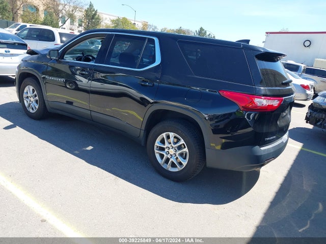 Chevrolet Traverse Ls 2019 1GNERFKW5KJ268403 Image 3