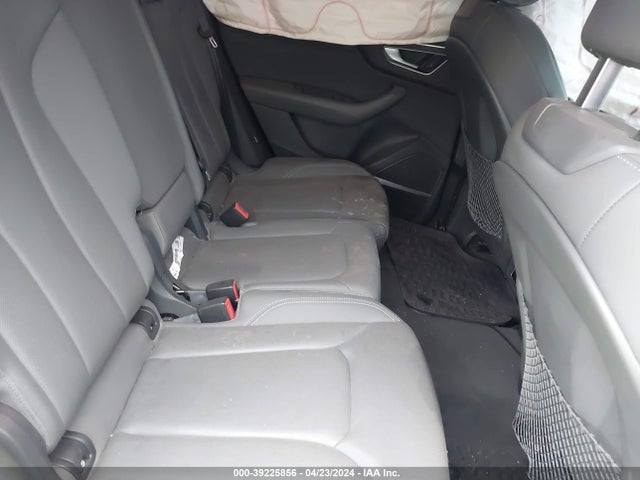WA1FVBF10KD011173 Audi Q8 55 Premium