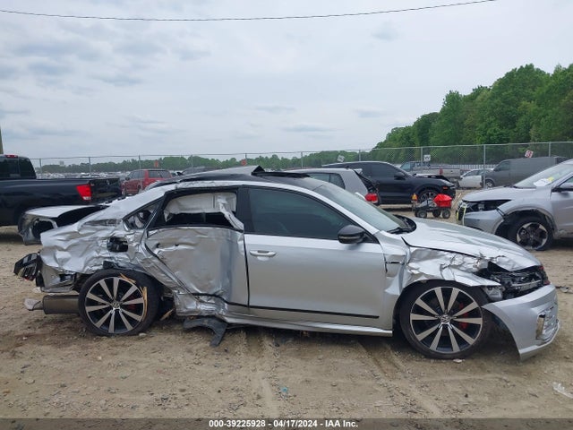 1VWJM7A39JC051729 Volkswagen Passat 3.6l V6 Gt