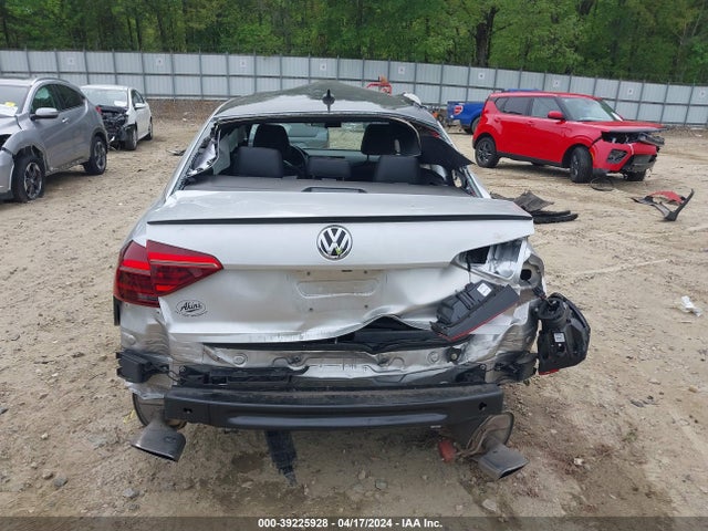 1VWJM7A39JC051729 Volkswagen Passat 3.6l V6 Gt
