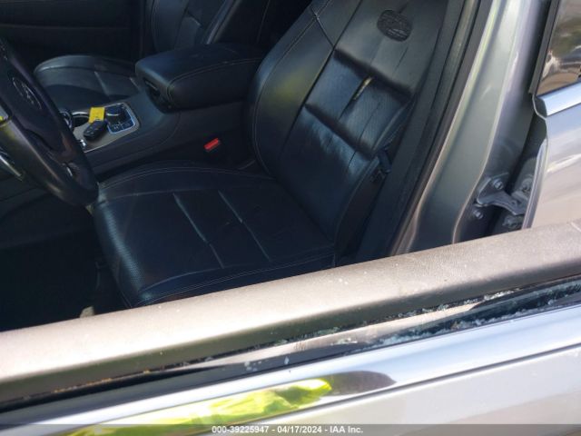 1C4RJFCT9EC264918 Jeep Grand Cherokee Overland