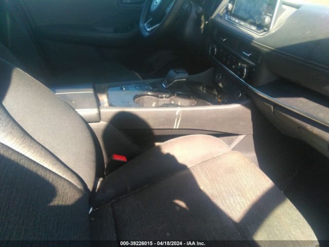 5N1AT3AA3MC826863 Nissan Rogue S Fwd