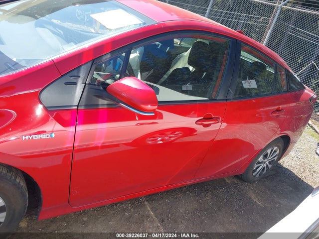 Toyota Prius Le Awd-e 2022 JTDL9MFU0N3035261 Image 15