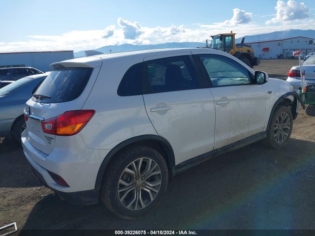 JA4AR3AU5KU013653 Mitsubishi Outlander Sport 2.0 Se