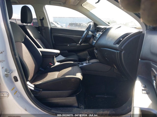 JA4AR3AU5KU013653 Mitsubishi Outlander Sport 2.0 Se