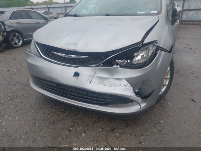 2C4RC1DG3LR145068 Chrysler Voyager Lxi