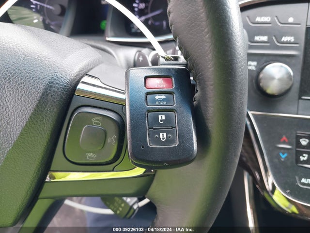 Toyota AVALON XLE 2015 4T1BK1EB2FU180226 Image 11