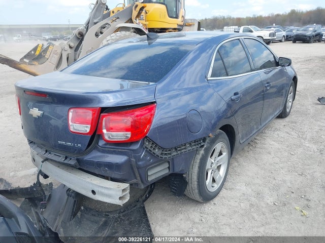 Chevrolet MALIBU LS 2015 1G11B5SL4FF206309 Image 4