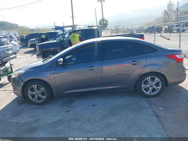 Ford FOCUS SE 2014 1FADP3F22EL210831 Image 14