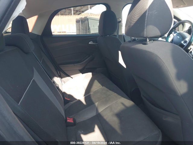 Ford FOCUS SE 2014 1FADP3F22EL210831 Image 8