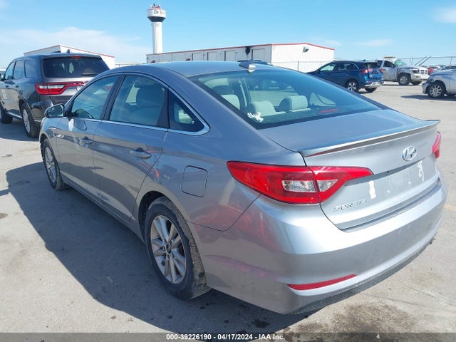 Hyundai SONATA SE 2016 5NPE24AF7GH314686 Image 3