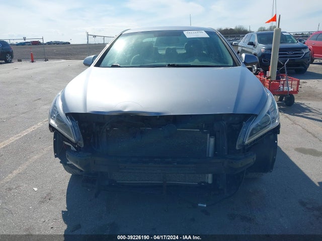 Hyundai SONATA SE 2016 5NPE24AF7GH314686 Image 6