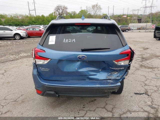 Subaru Forester Premium 2019 JF2SKAGC4KH407169 Image 17