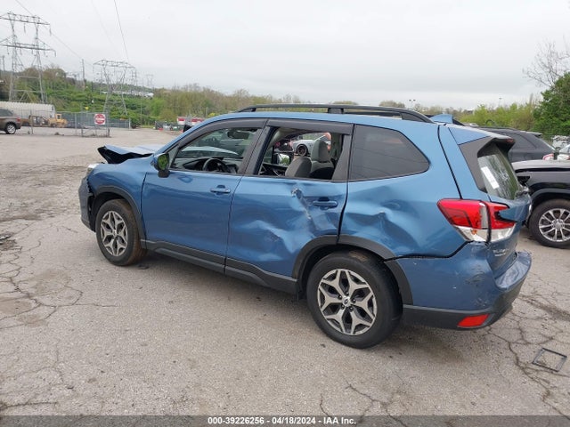 Subaru Forester Premium 2019 JF2SKAGC4KH407169 Image 3
