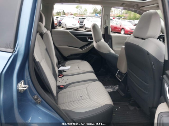 Subaru Forester Premium 2019 JF2SKAGC4KH407169 Image 8
