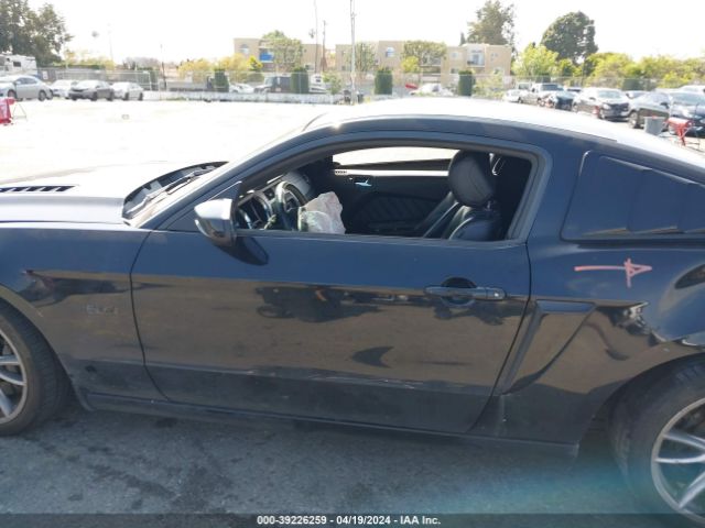 1ZVBP8CF6E5327657 Ford Mustang Gt Premium