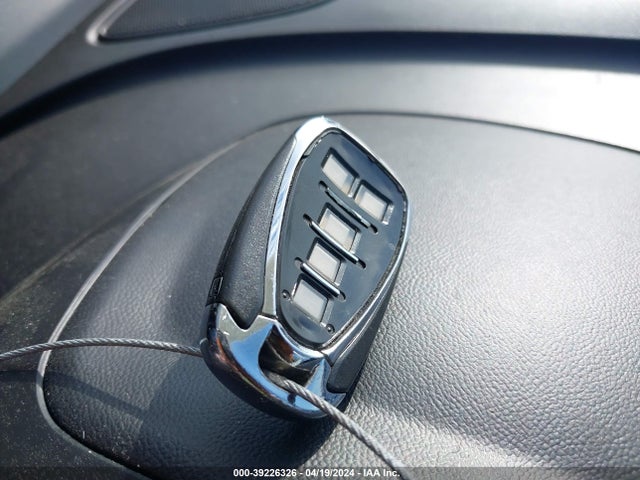 Chevrolet EQUINOX LT 2018 2GNAXJEV2J6244405 Image 11