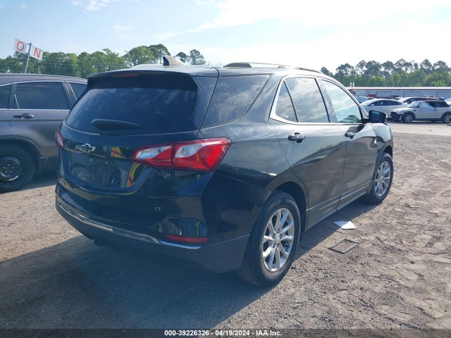 Chevrolet EQUINOX LT 2018 2GNAXJEV2J6244405 Image 4