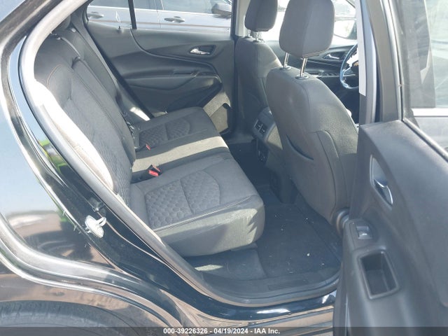 Chevrolet EQUINOX LT 2018 2GNAXJEV2J6244405 Image 8