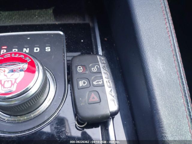 SADCM2FV2KA362803 Jaguar F-PACE S