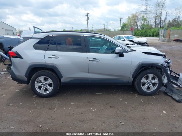 Toyota Rav4 Xle 2021 2T3P1RFV5MW173050 Image 13