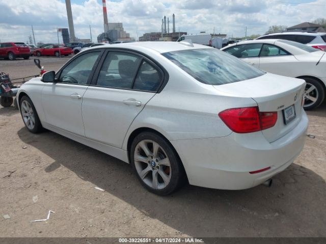 WBA3C3G53ENS71875 BMW 320i Xdrive