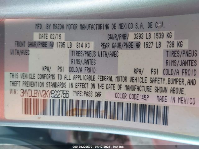 3MYDLBYV2KY522756 Toyota YARIS LE