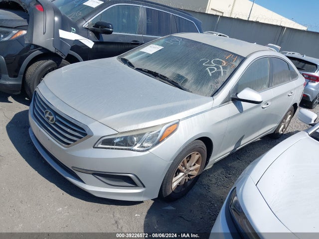 Hyundai Sonata 2017 5NPE24AF0HH578883 Image 2