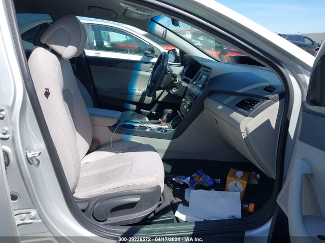 Hyundai Sonata 2017 5NPE24AF0HH578883 Image 5