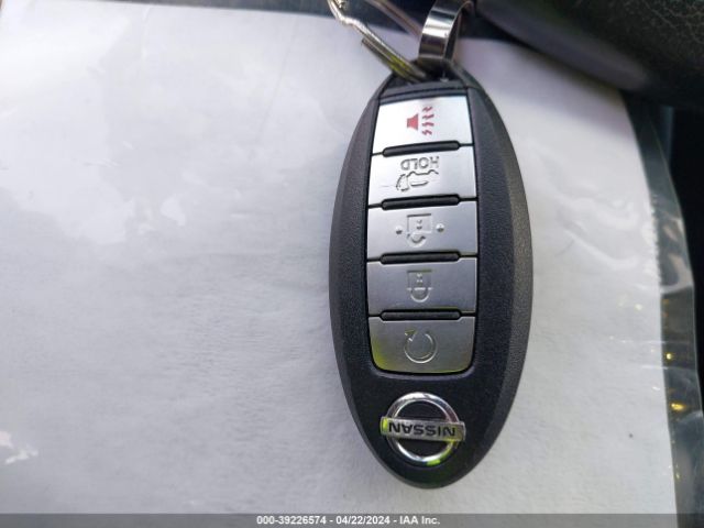 5N1DR2MN9HC657359 Nissan Pathfinder Sl