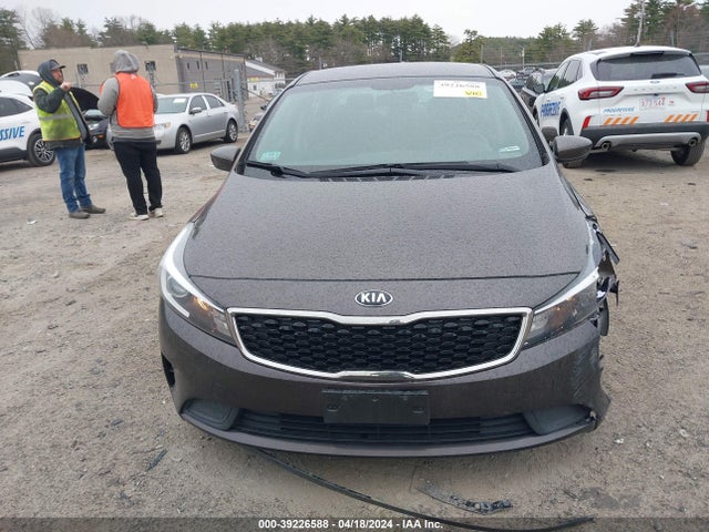 KIA FORTE LX 2017 3KPFK4A75HE029276 Image 12