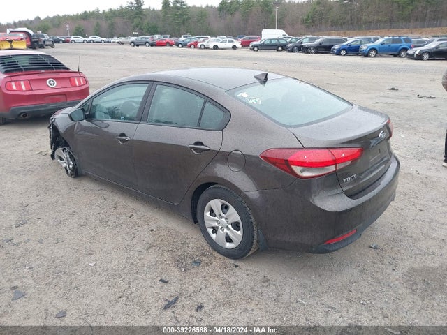 KIA FORTE LX 2017 3KPFK4A75HE029276 Image 3