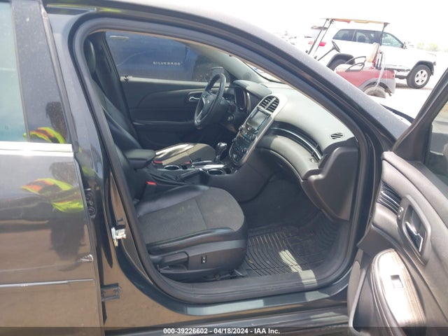 Chevrolet MALIBU 1LT 2015 1G11C5SL4FF275689 Image 5