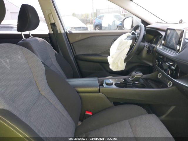 JN8AT3BB9MW216223 Nissan Rogue Sv Intelligent Awd